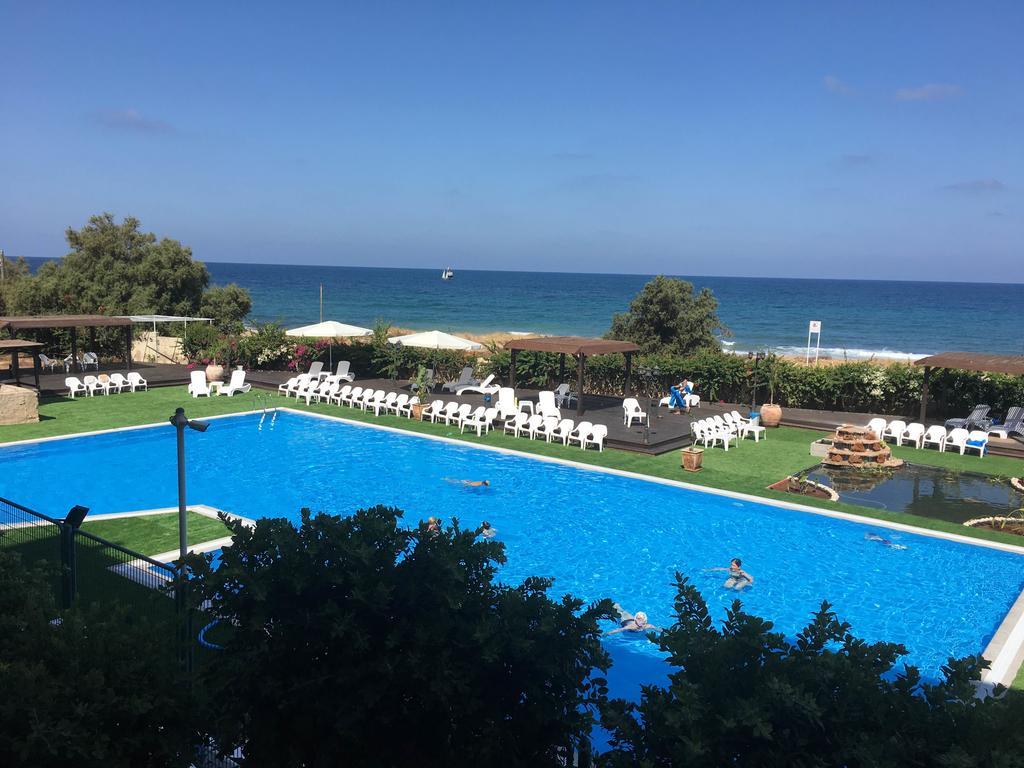 Ha-Aliya Sea View Lägenhet Nahariya Exteriör bild