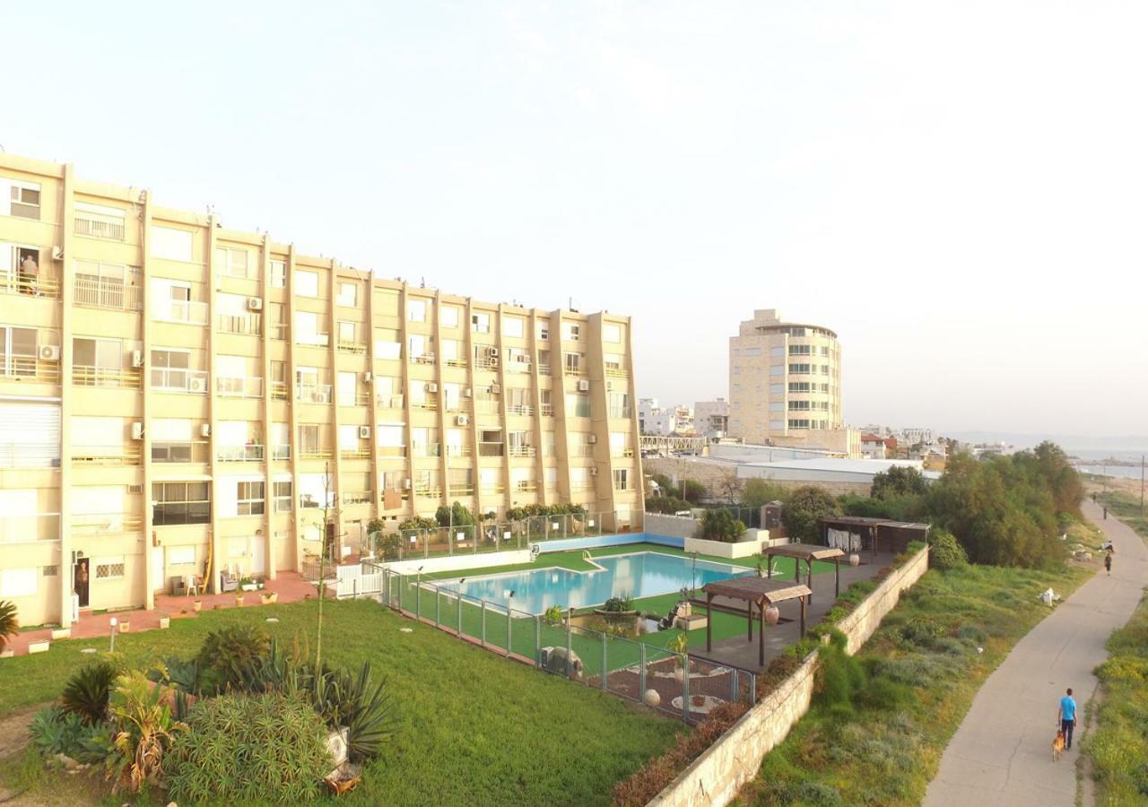 Ha-Aliya Sea View Lägenhet Nahariya Exteriör bild